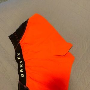 Oakley orange shorts 🧡